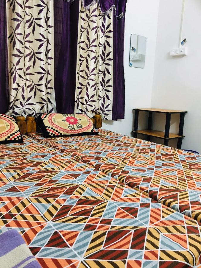Alappuzha Golden Beach Home Stay מראה חיצוני תמונה