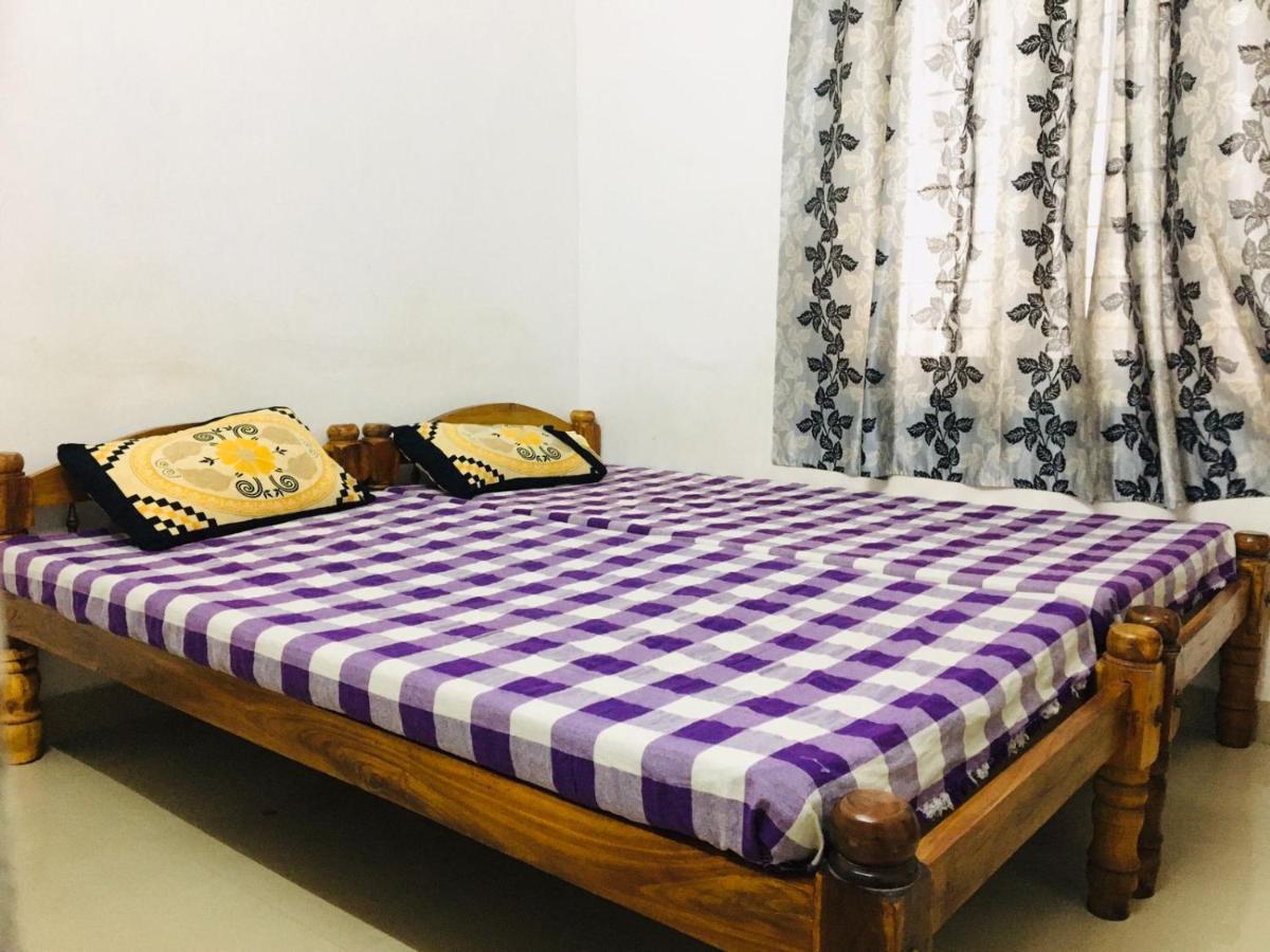 Alappuzha Golden Beach Home Stay מראה חיצוני תמונה