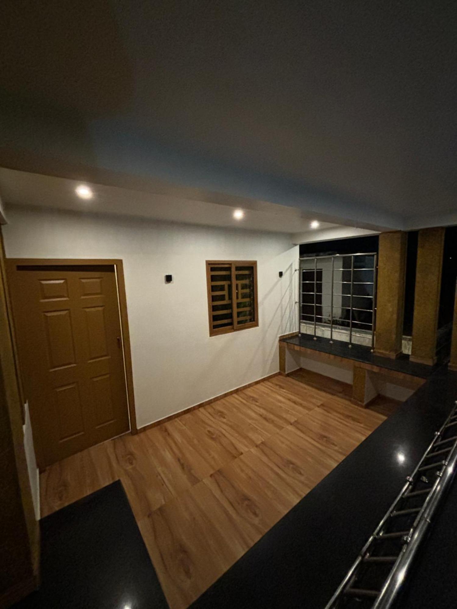 Alappuzha Golden Beach Home Stay מראה חיצוני תמונה