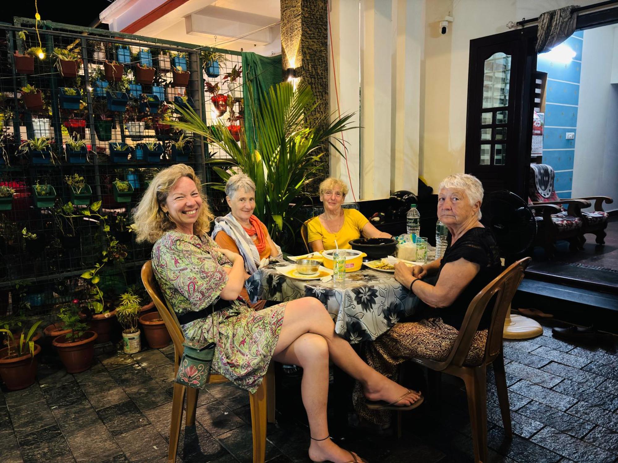 Alappuzha Golden Beach Home Stay מראה חיצוני תמונה