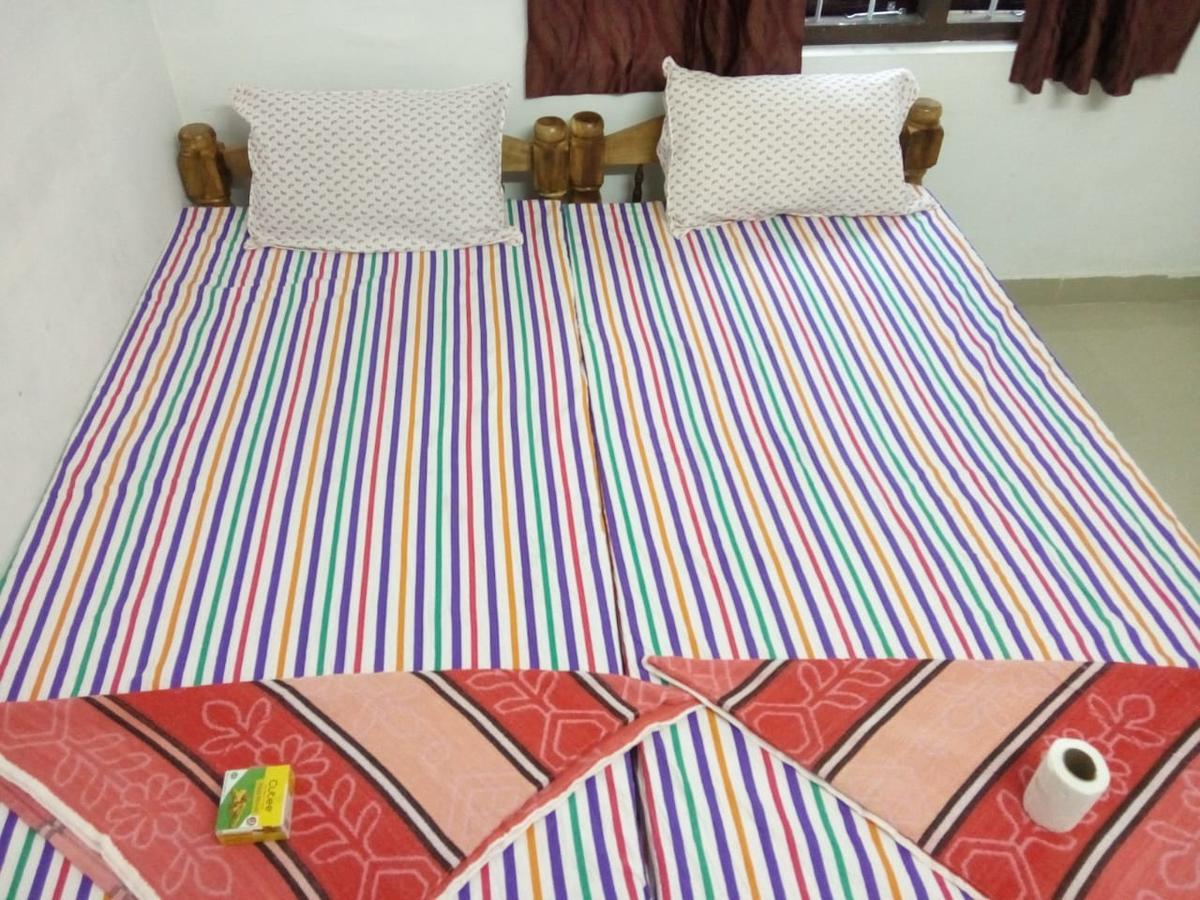 Alappuzha Golden Beach Home Stay מראה חיצוני תמונה