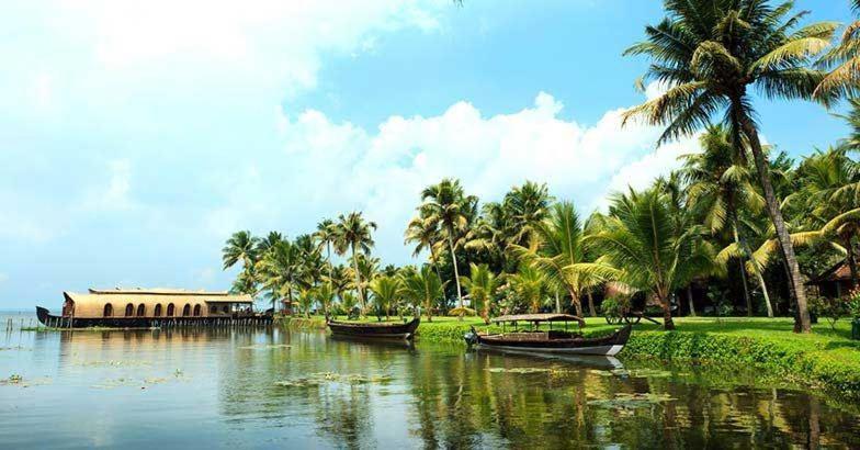 Alappuzha Golden Beach Home Stay מראה חיצוני תמונה